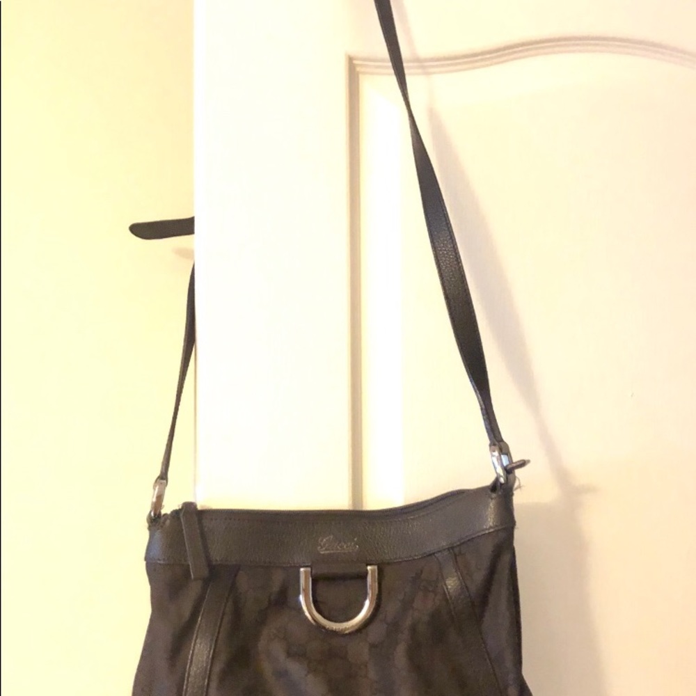 ❤️Authentic Gucci Crossbody ❤️